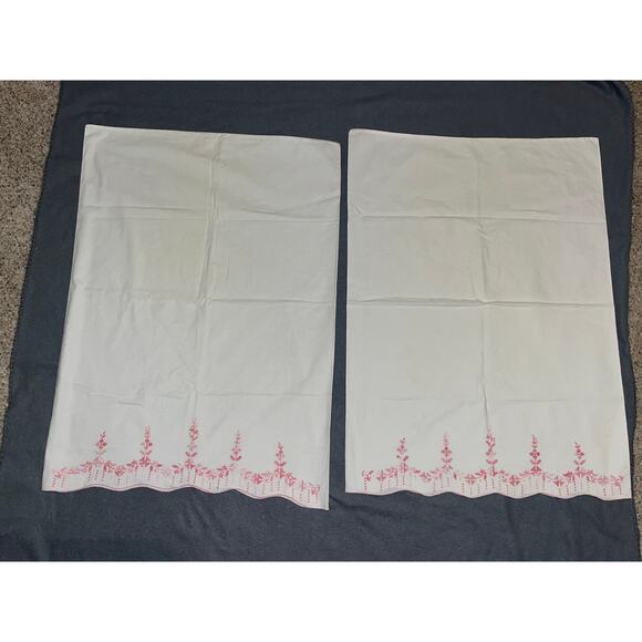 Hand Embroidered Pillow Cases Pink Scalloped Hem Floral Vtg Cotton Standard - Picture 2 of 7
